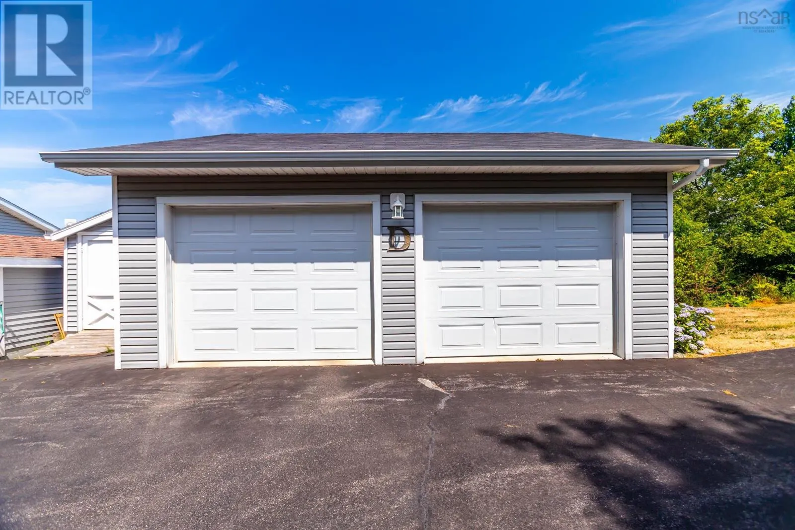 1241 Highway 201