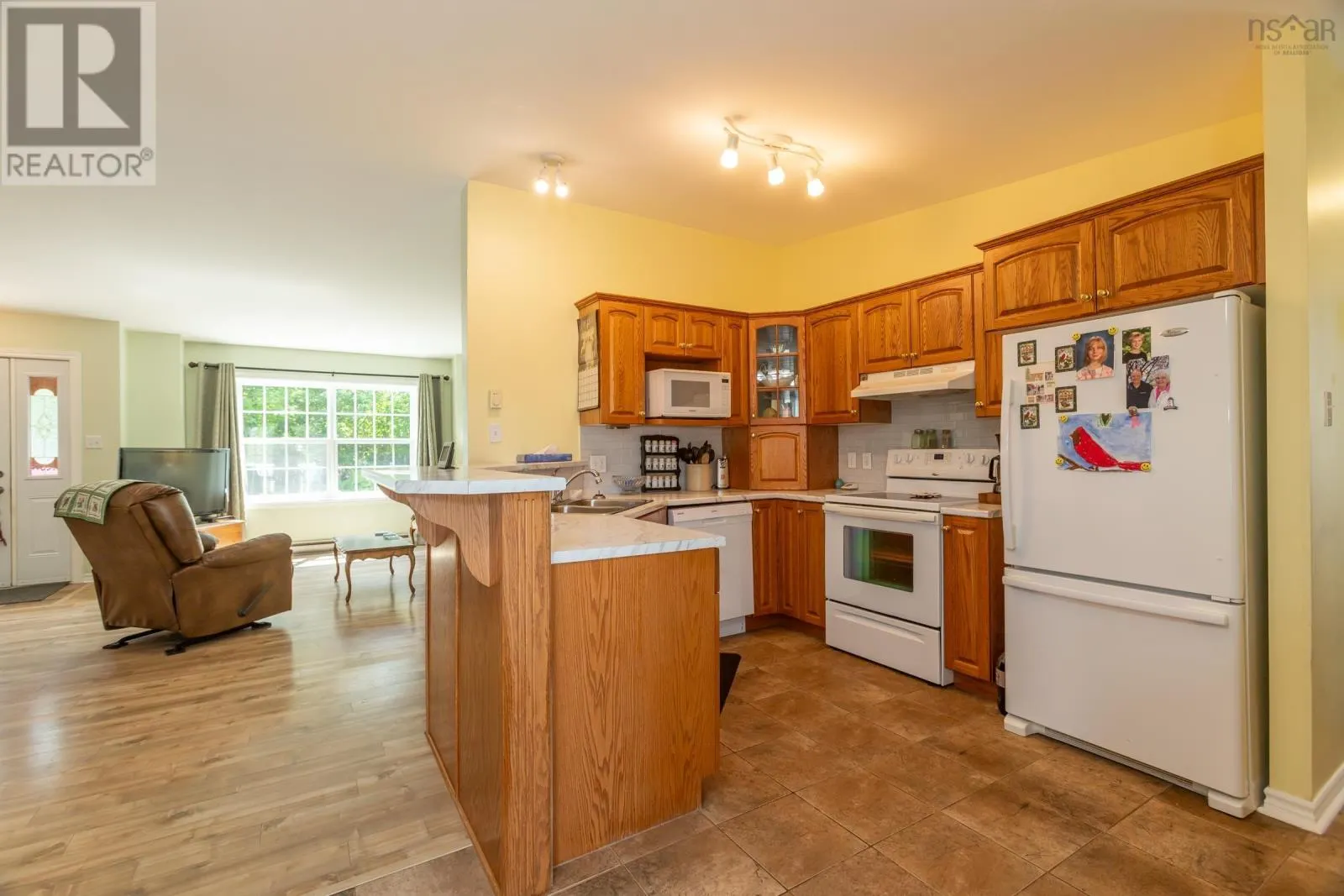 1241 Highway 201