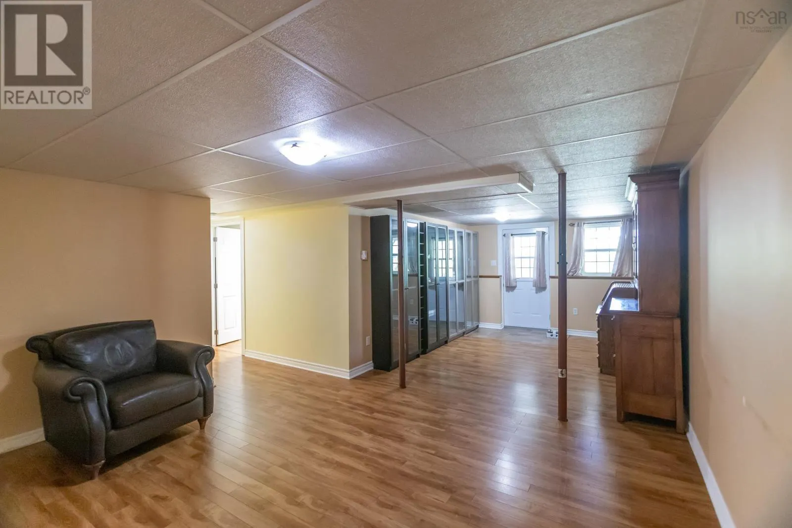 1241 Highway 201