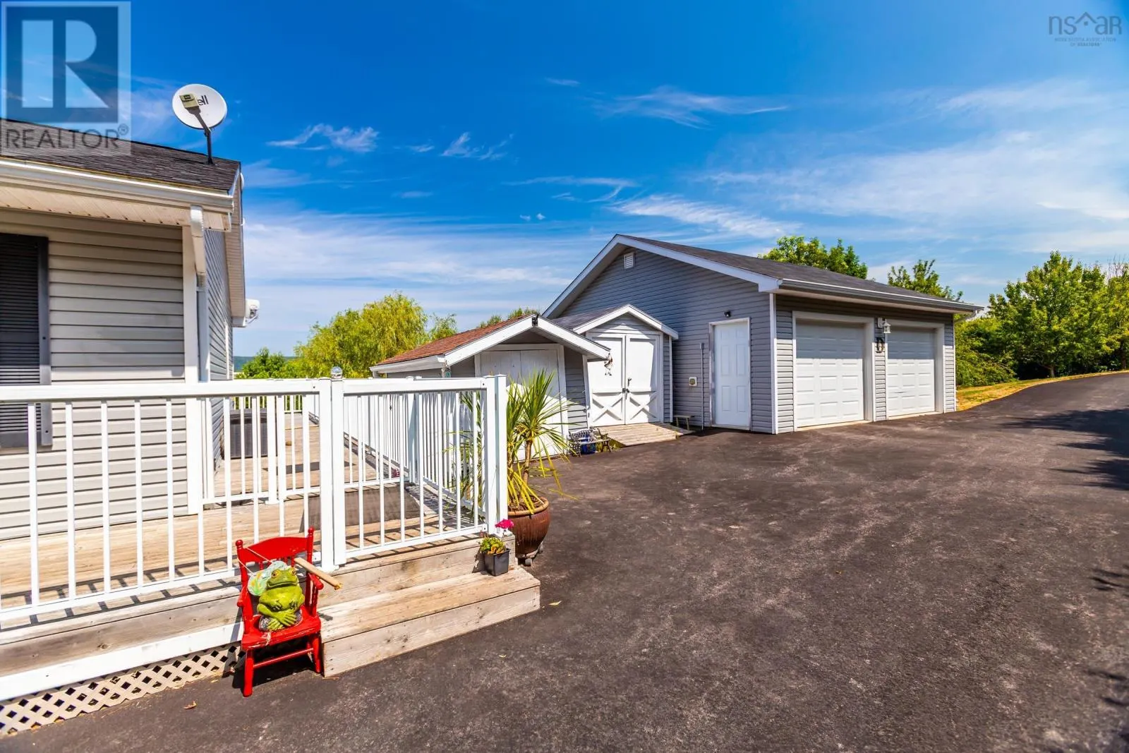 1241 Highway 201