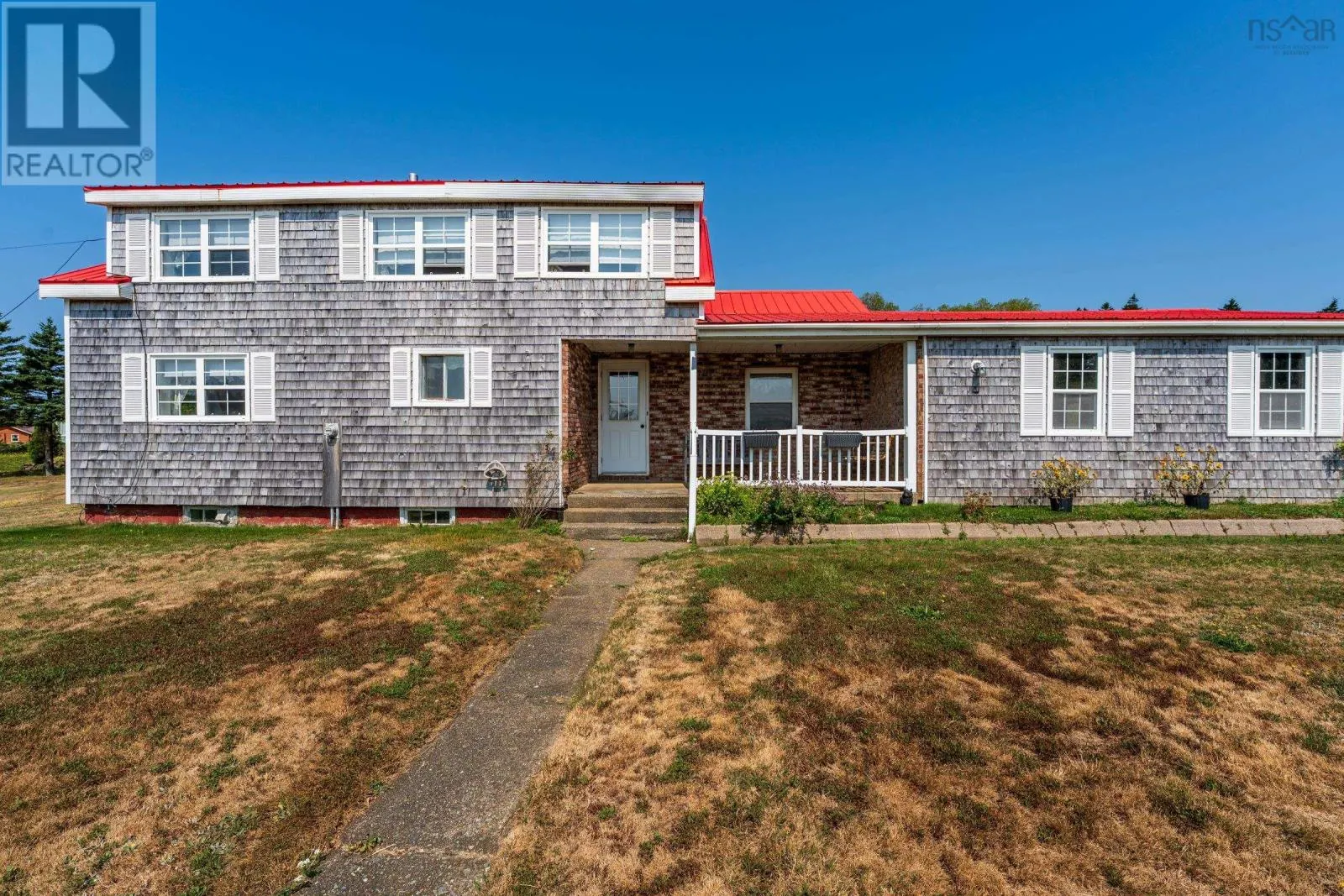 18 Riverside Lane