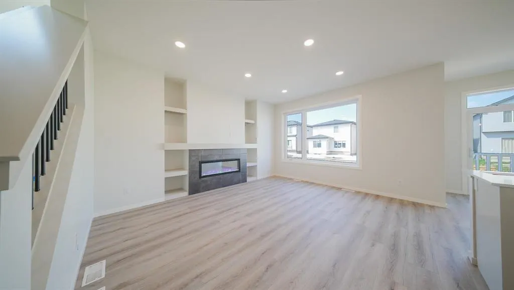 99 Loggerhead Road
