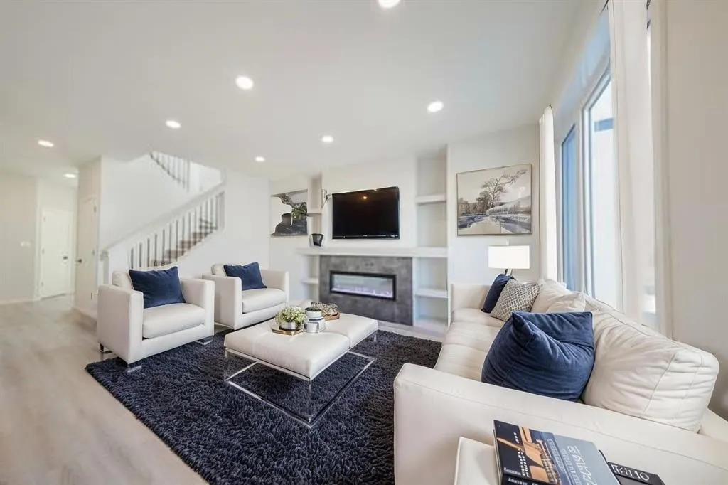 99 Loggerhead Road