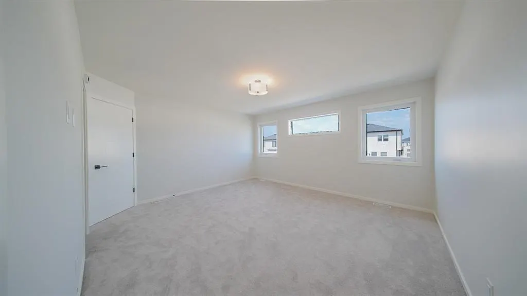 99 Loggerhead Road