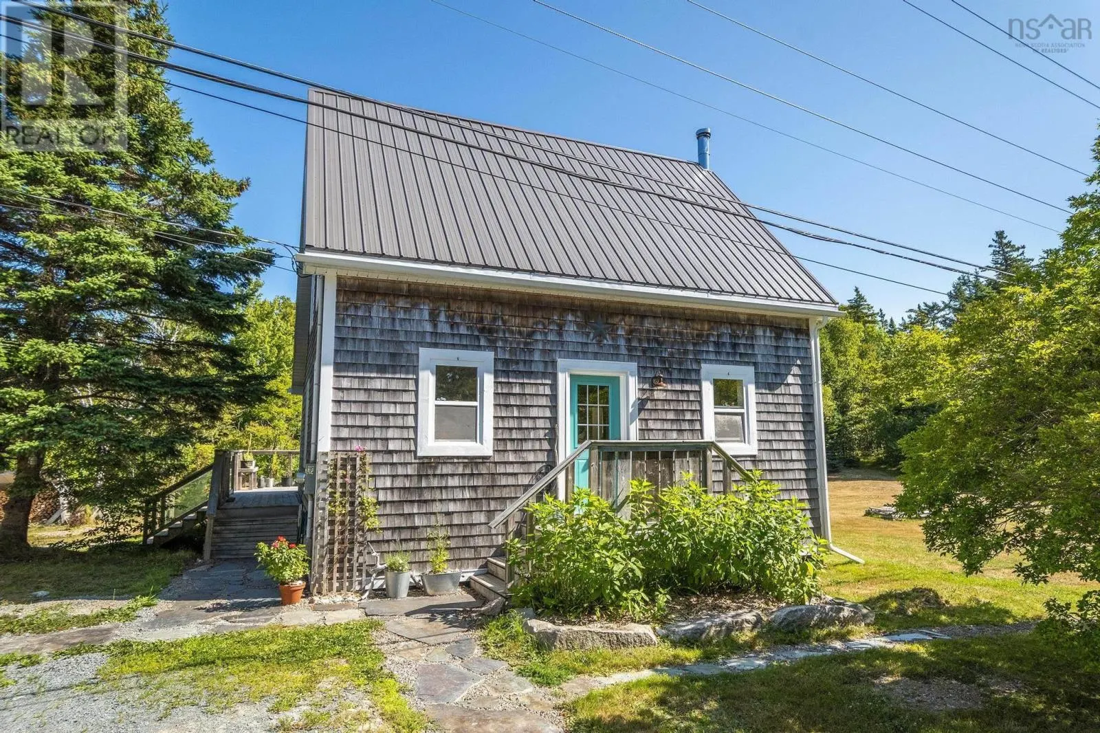 67 Pauls Point Road