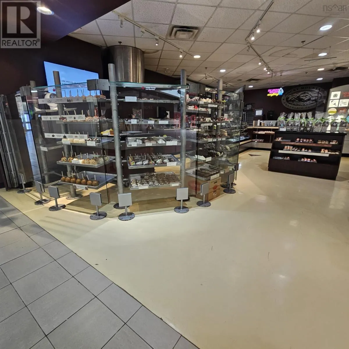 800 Grand Lake Road