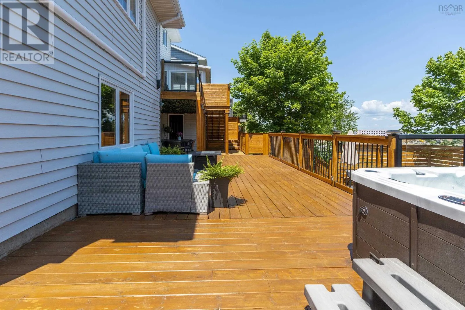 27 Chartwell Lane
