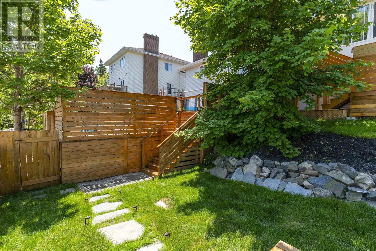 27 Chartwell Lane