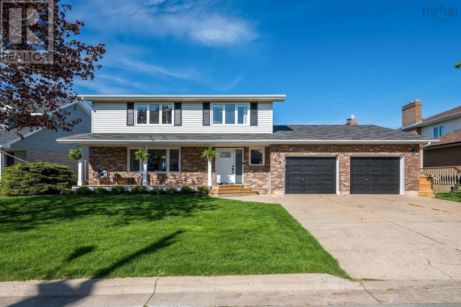 27 Chartwell Lane
