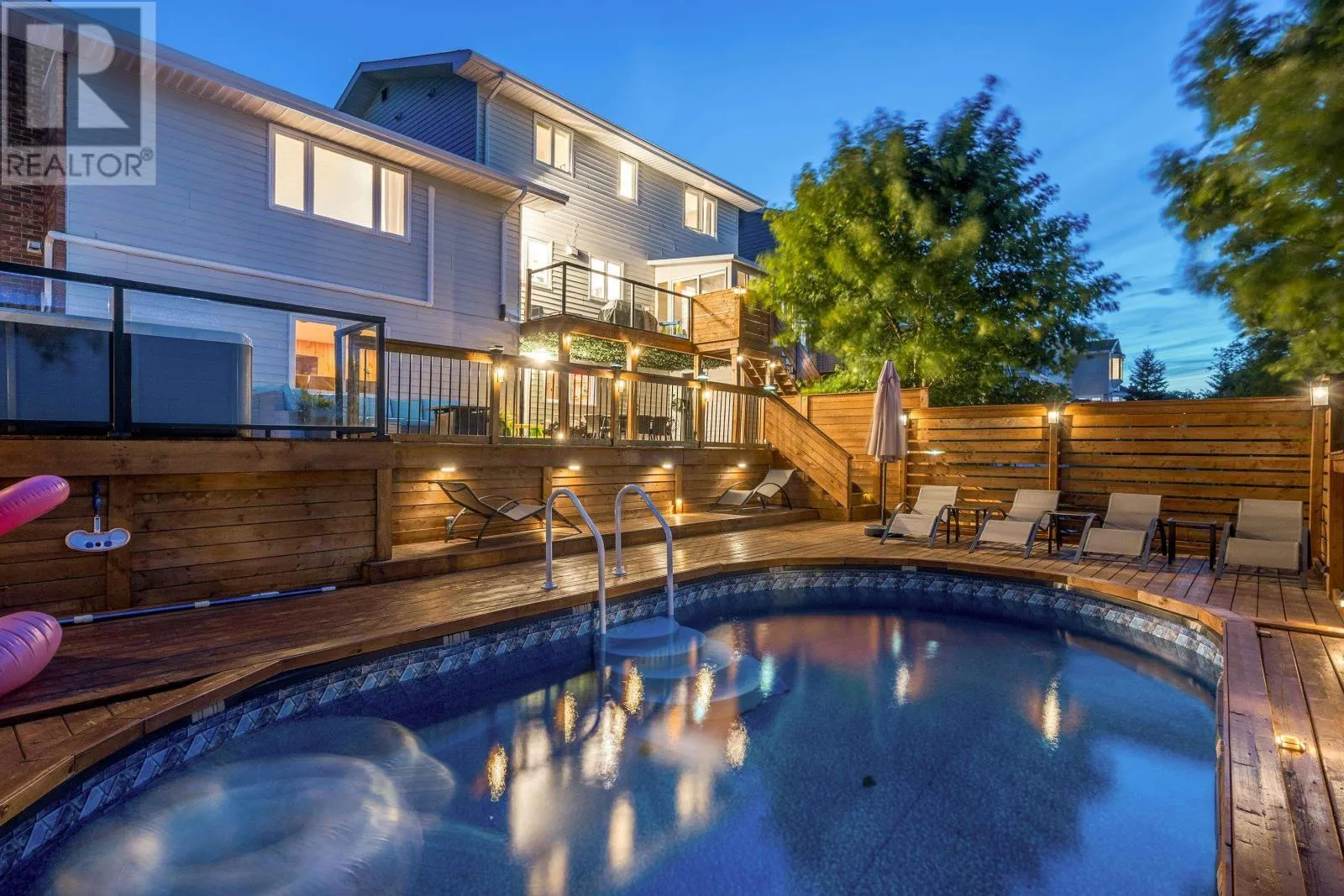 27 Chartwell Lane
