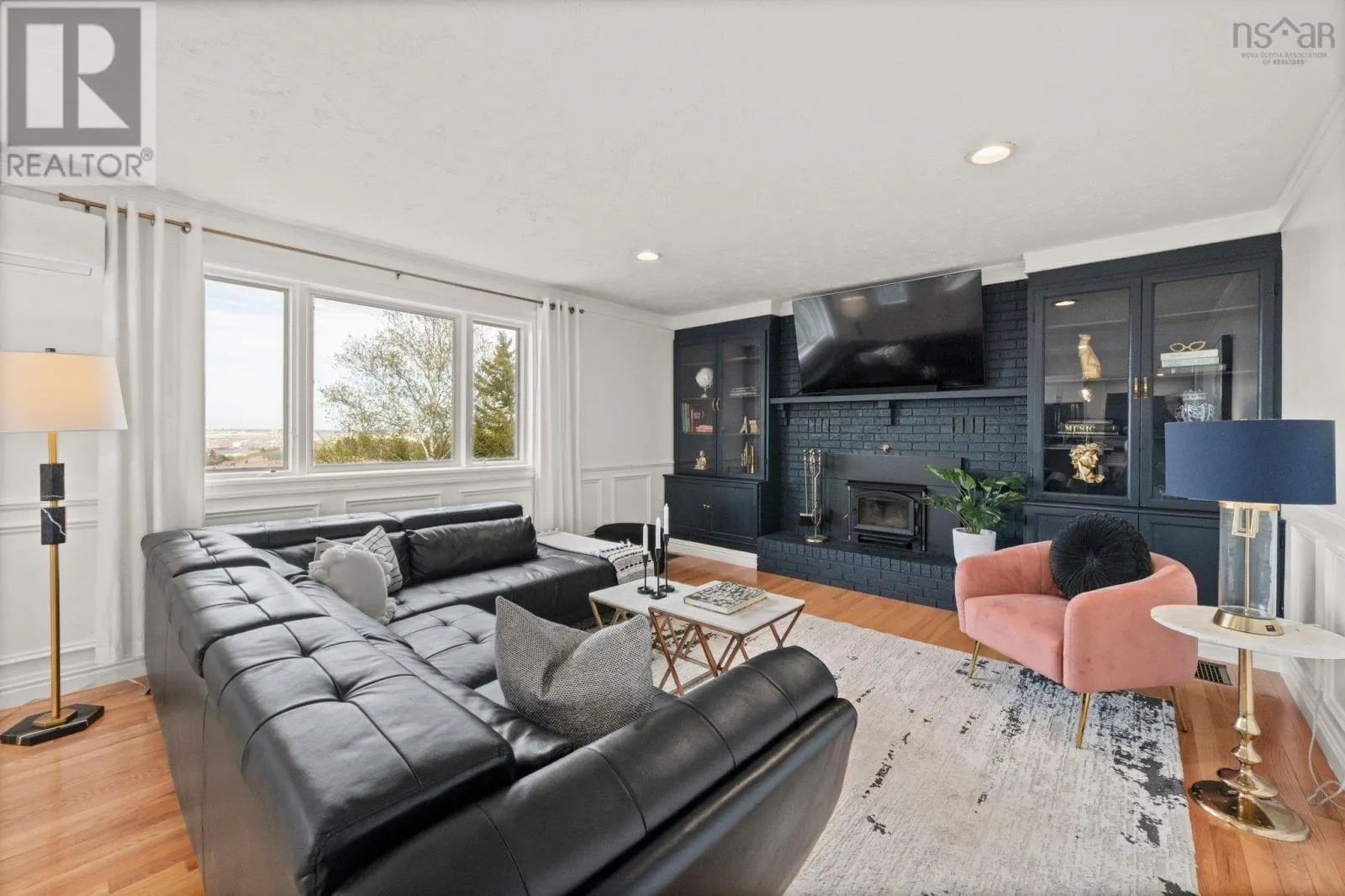 27 Chartwell Lane
