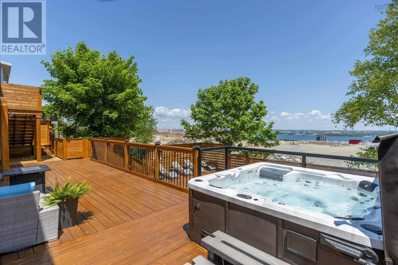 27 Chartwell Lane