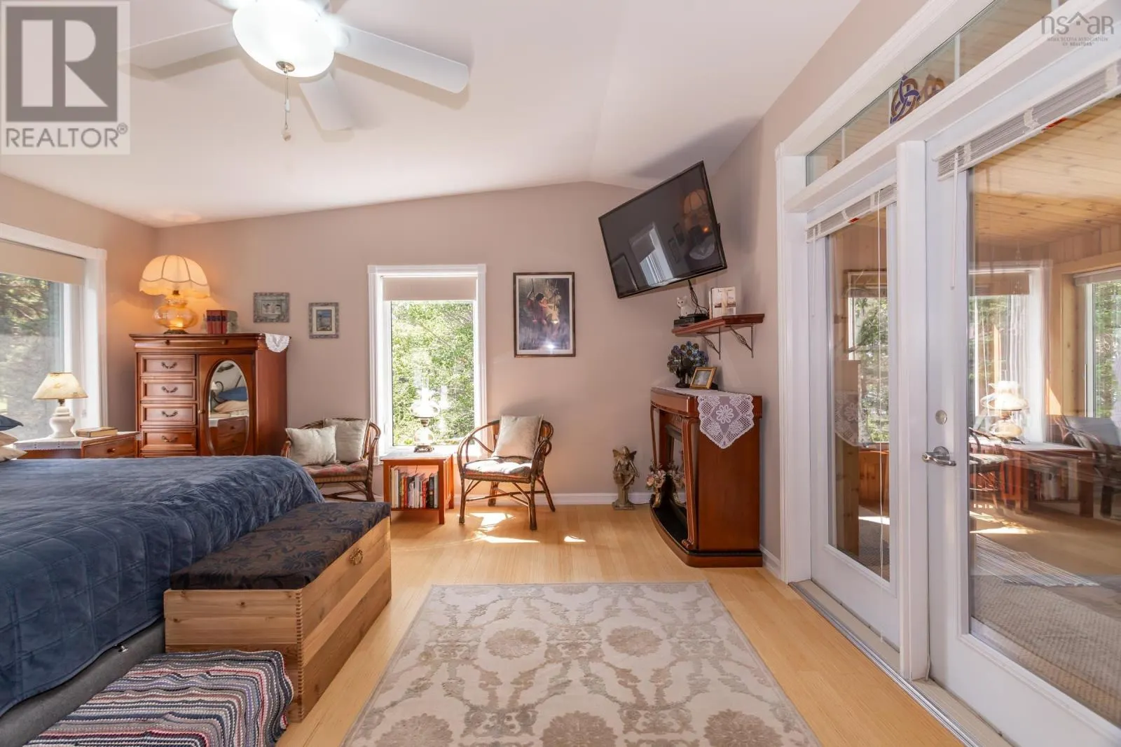 63 Old Litchfield Wharf Road