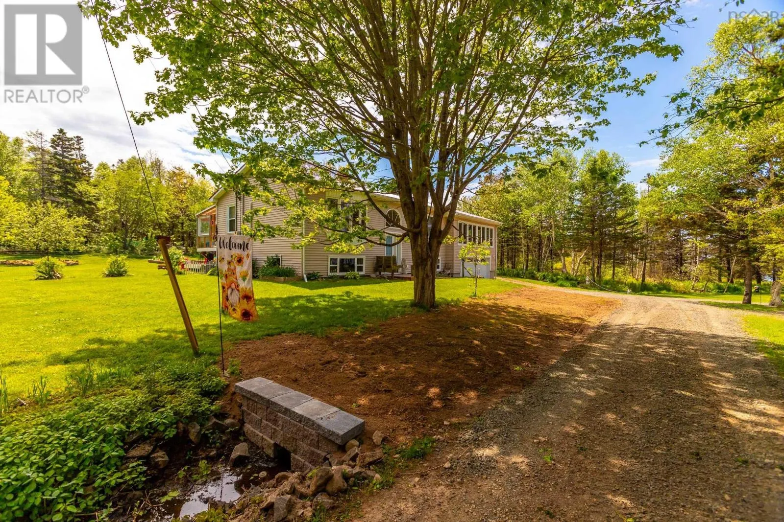 63 Old Litchfield Wharf Road