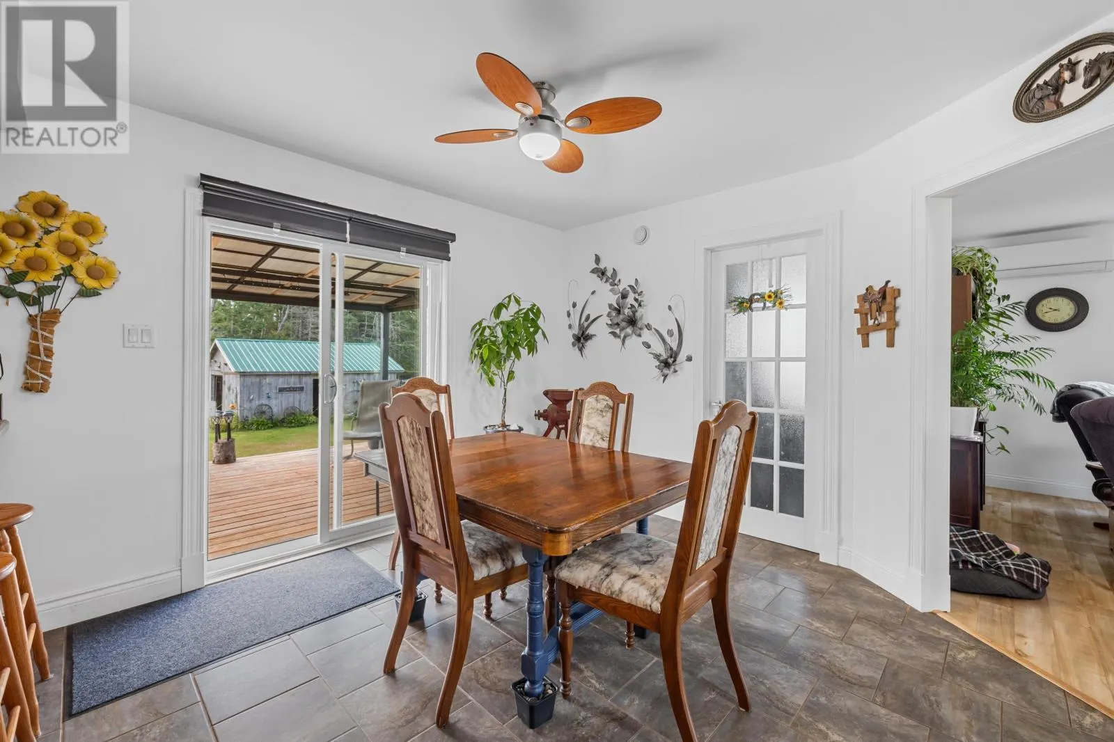 1071 Peters Road
