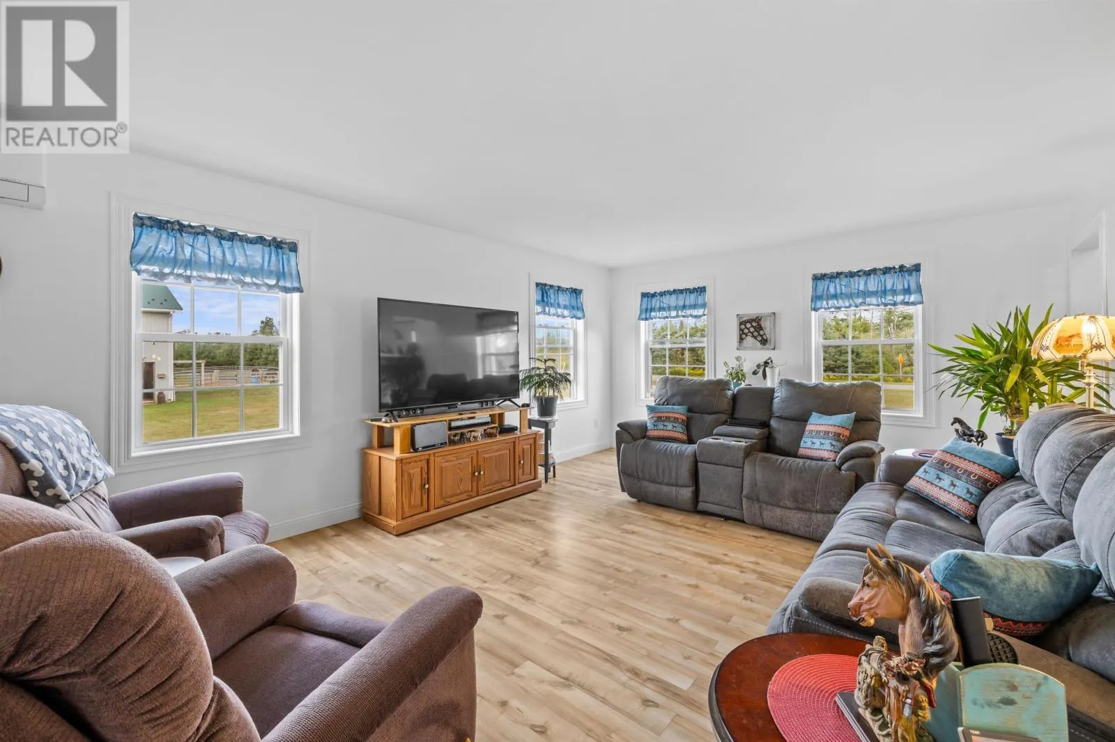 1071 Peters Road