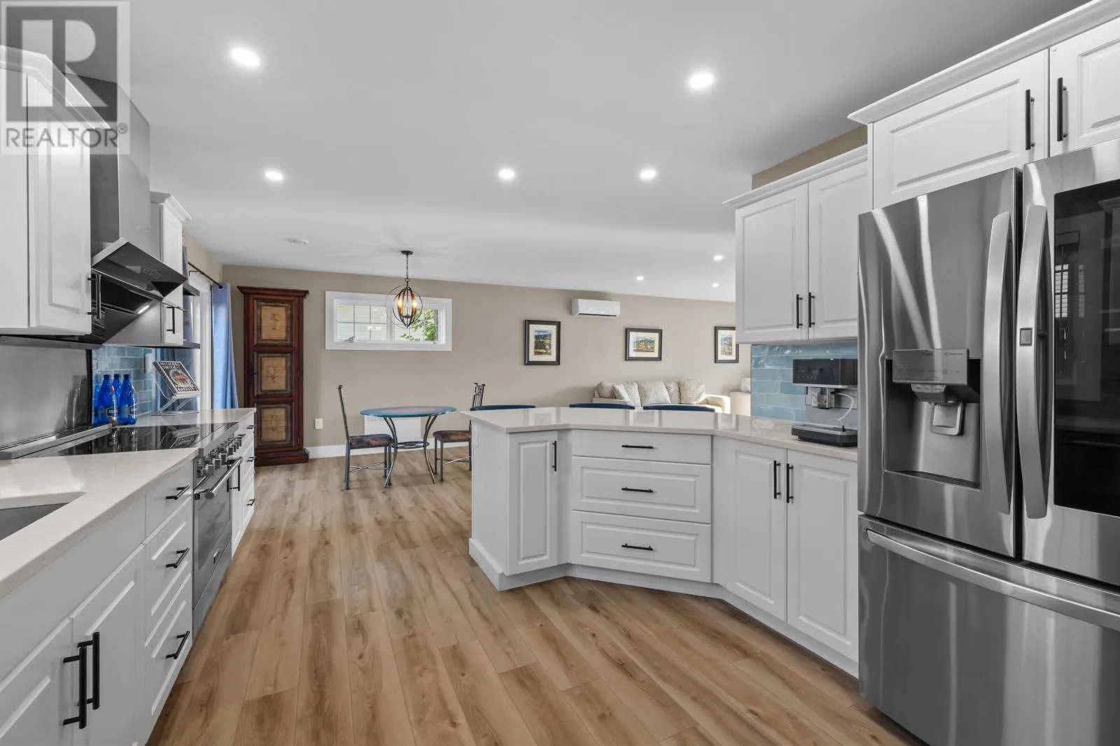 31 Maxfield Avenue