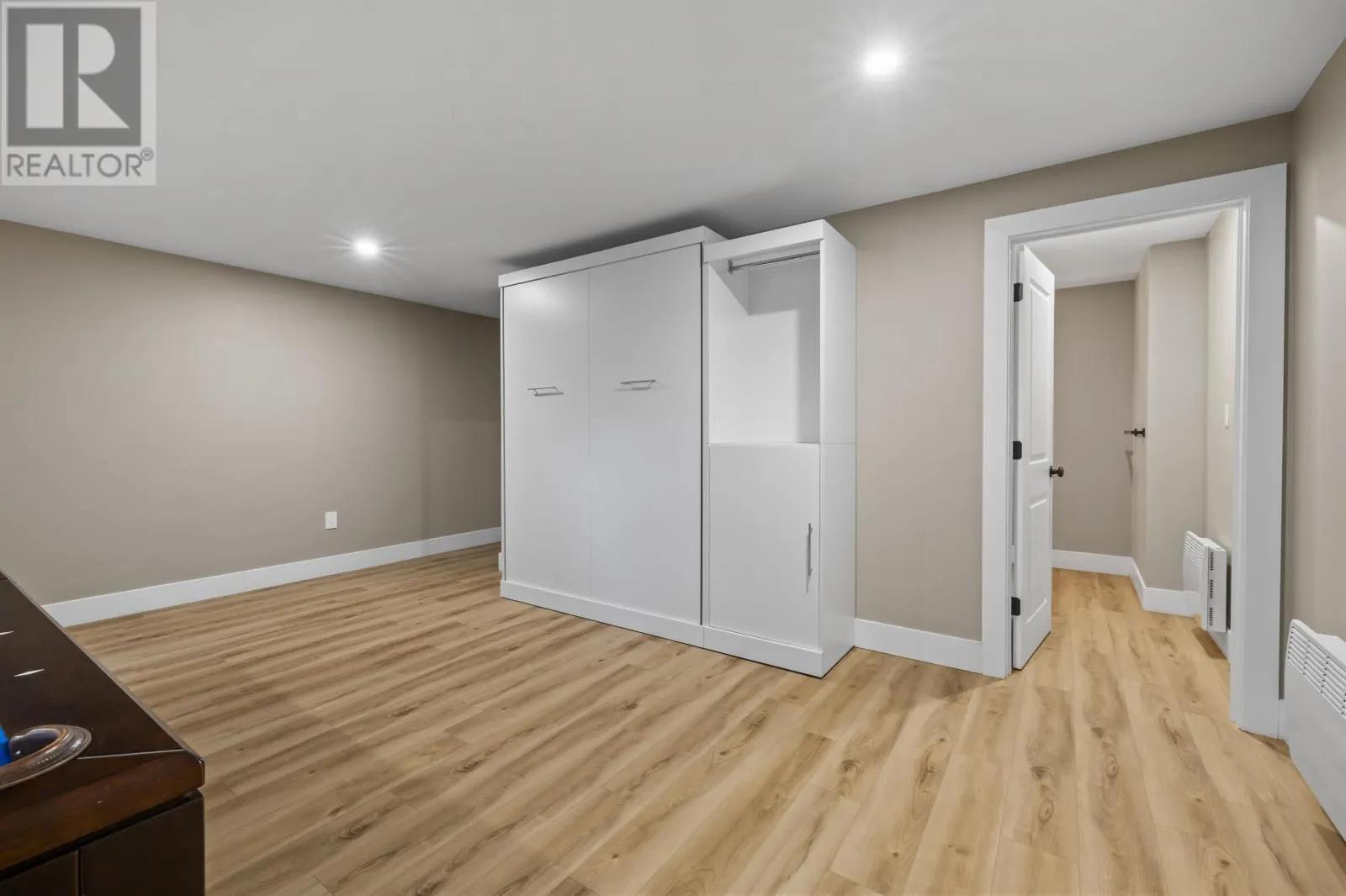 31 Maxfield Avenue