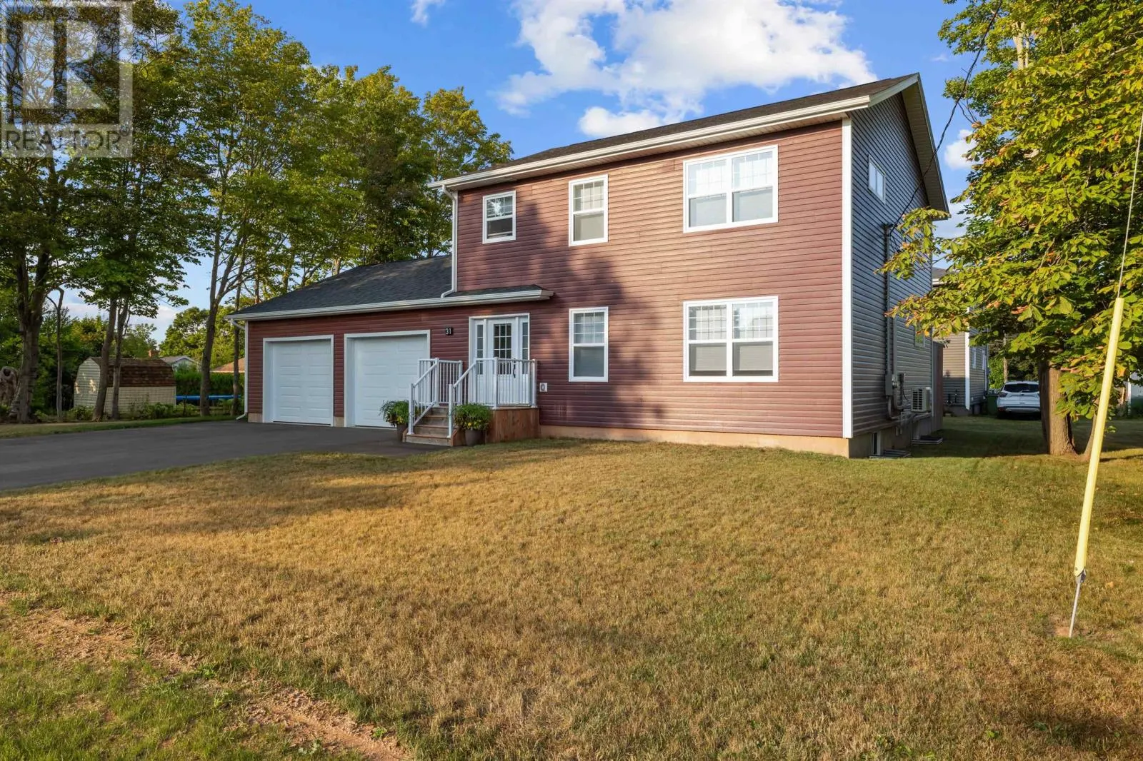 31 Maxfield Avenue