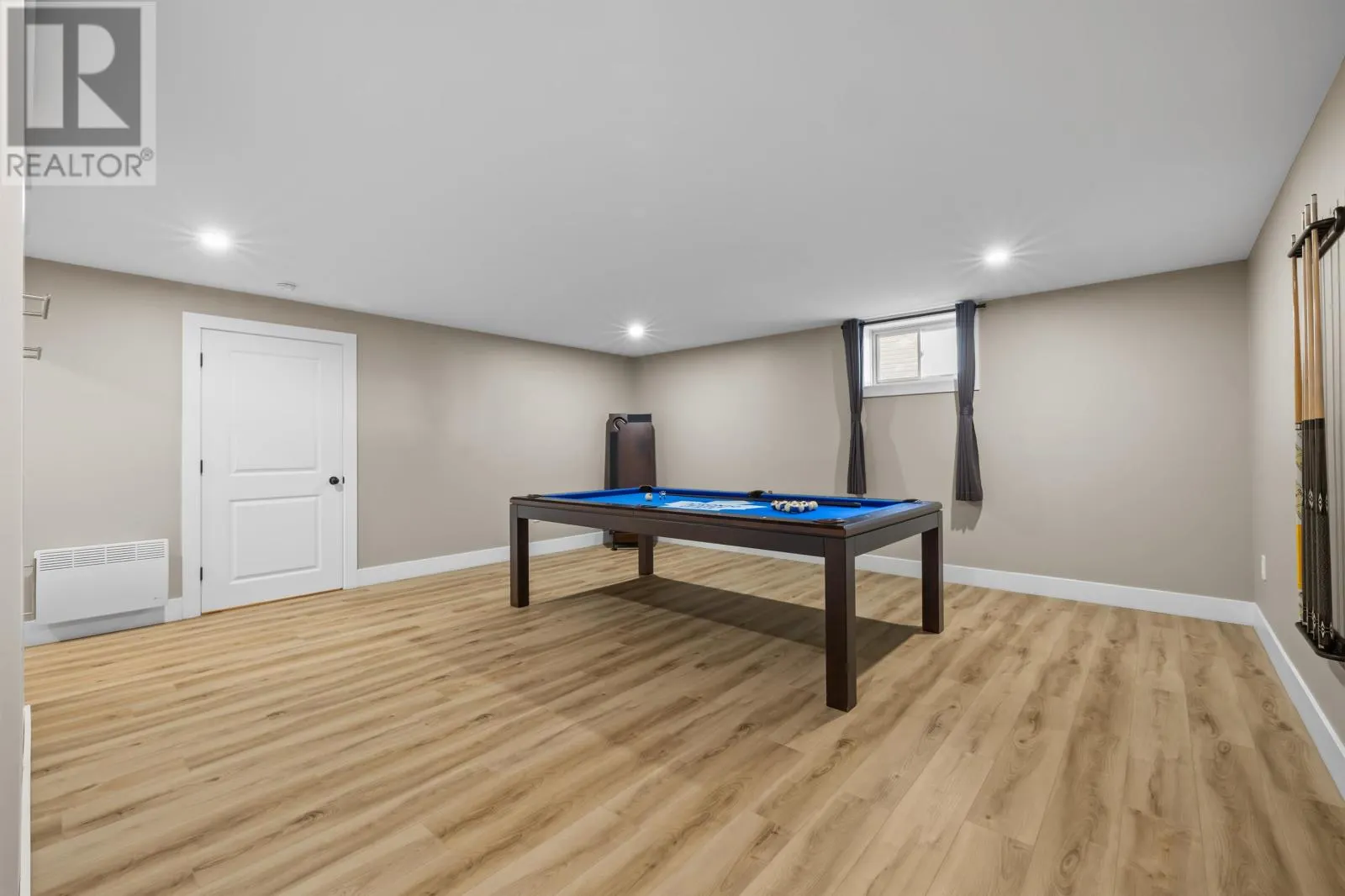 31 Maxfield Avenue