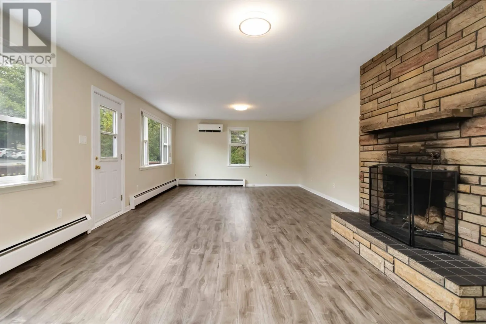409 Rocky Lake Drive