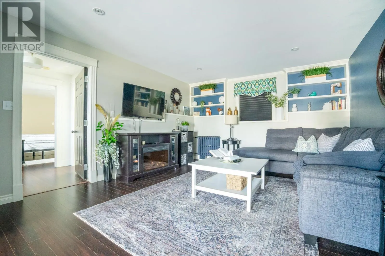 15 CORNERSTONE Drive