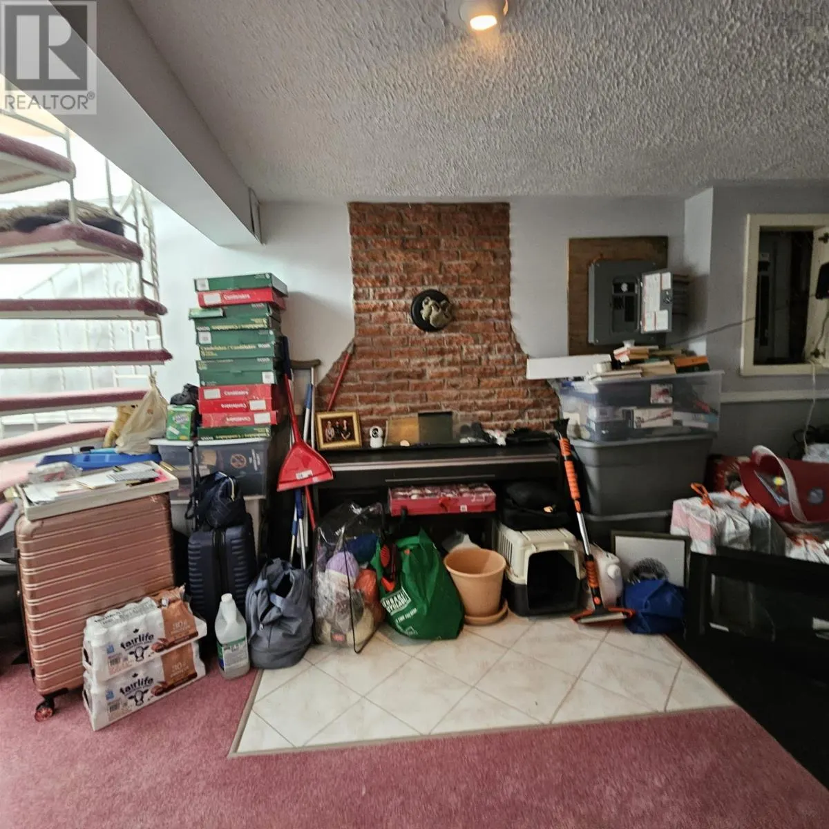 37 Stacey Avenue