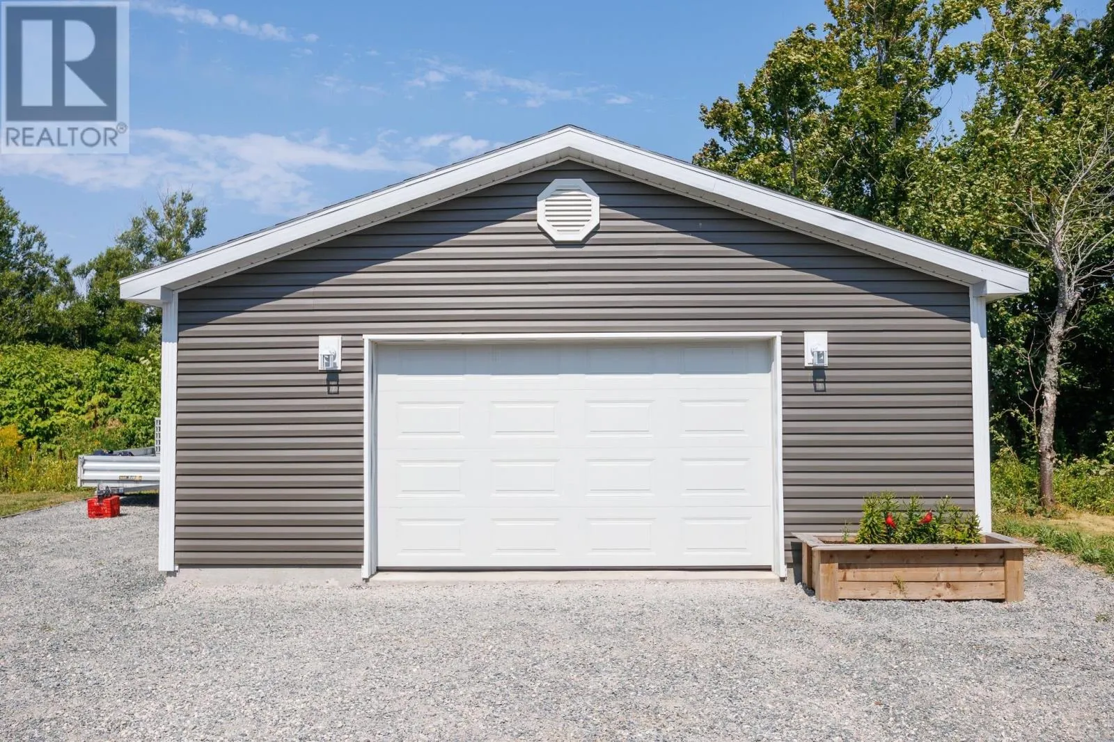3 Quarry Road