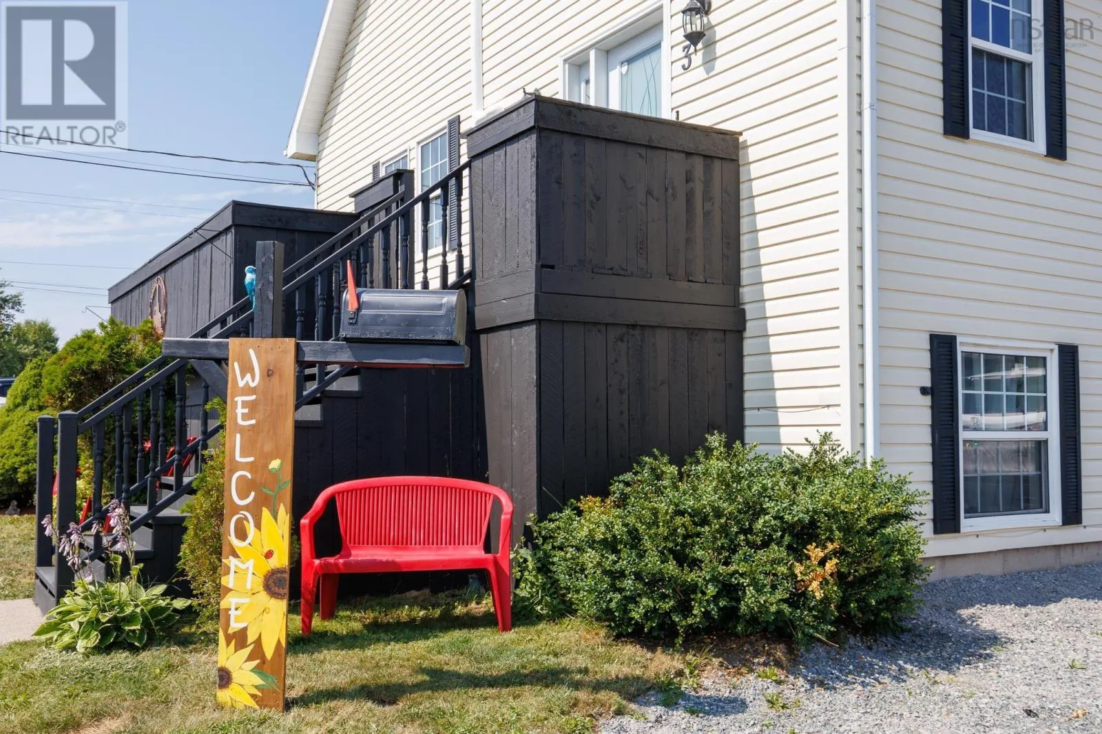 3 Quarry Road