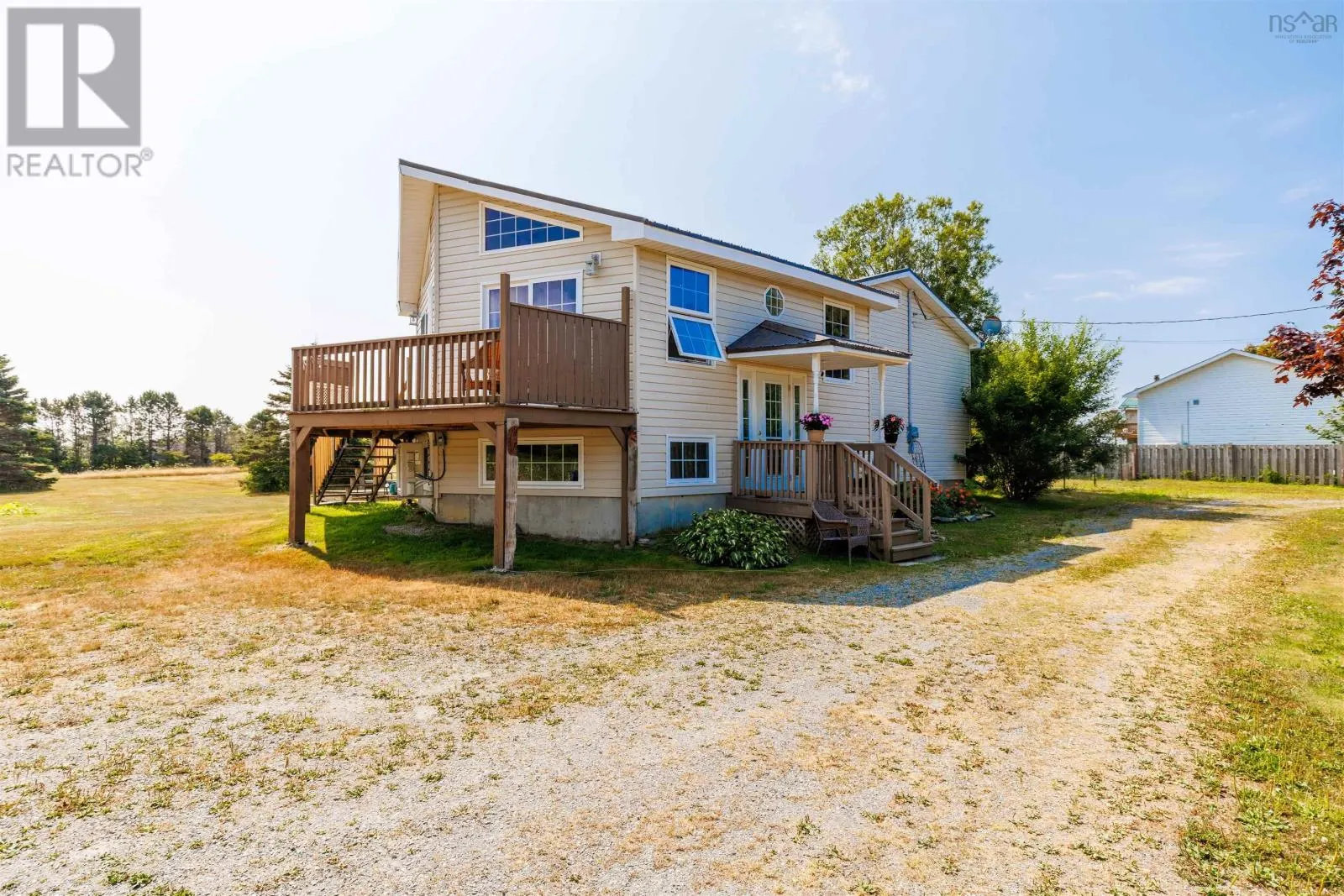 14 Pine Lane