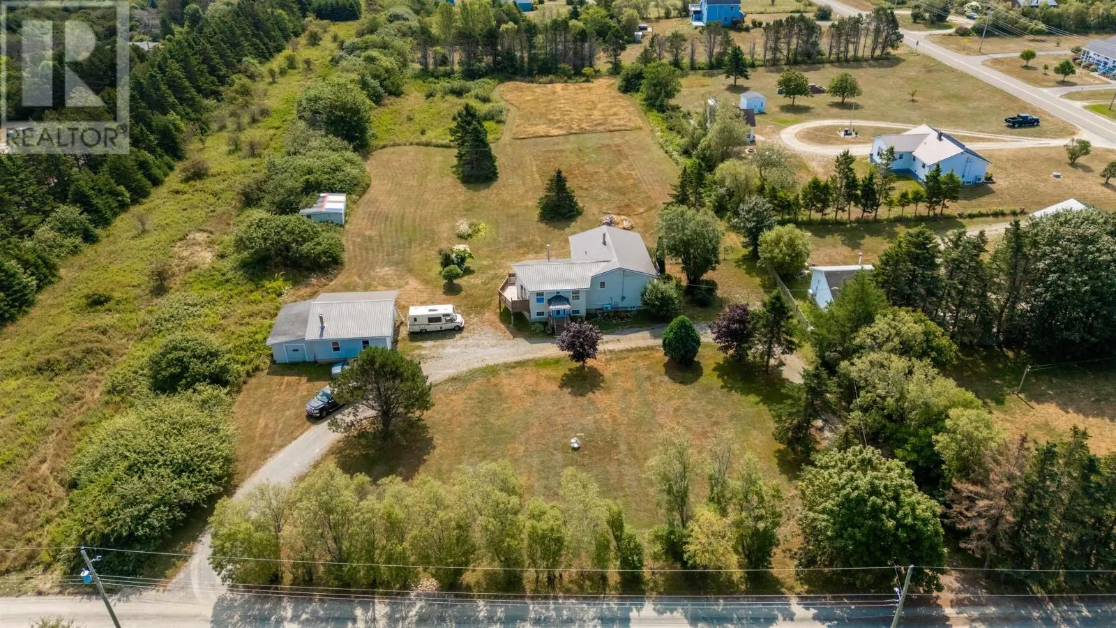 14 Pine Lane