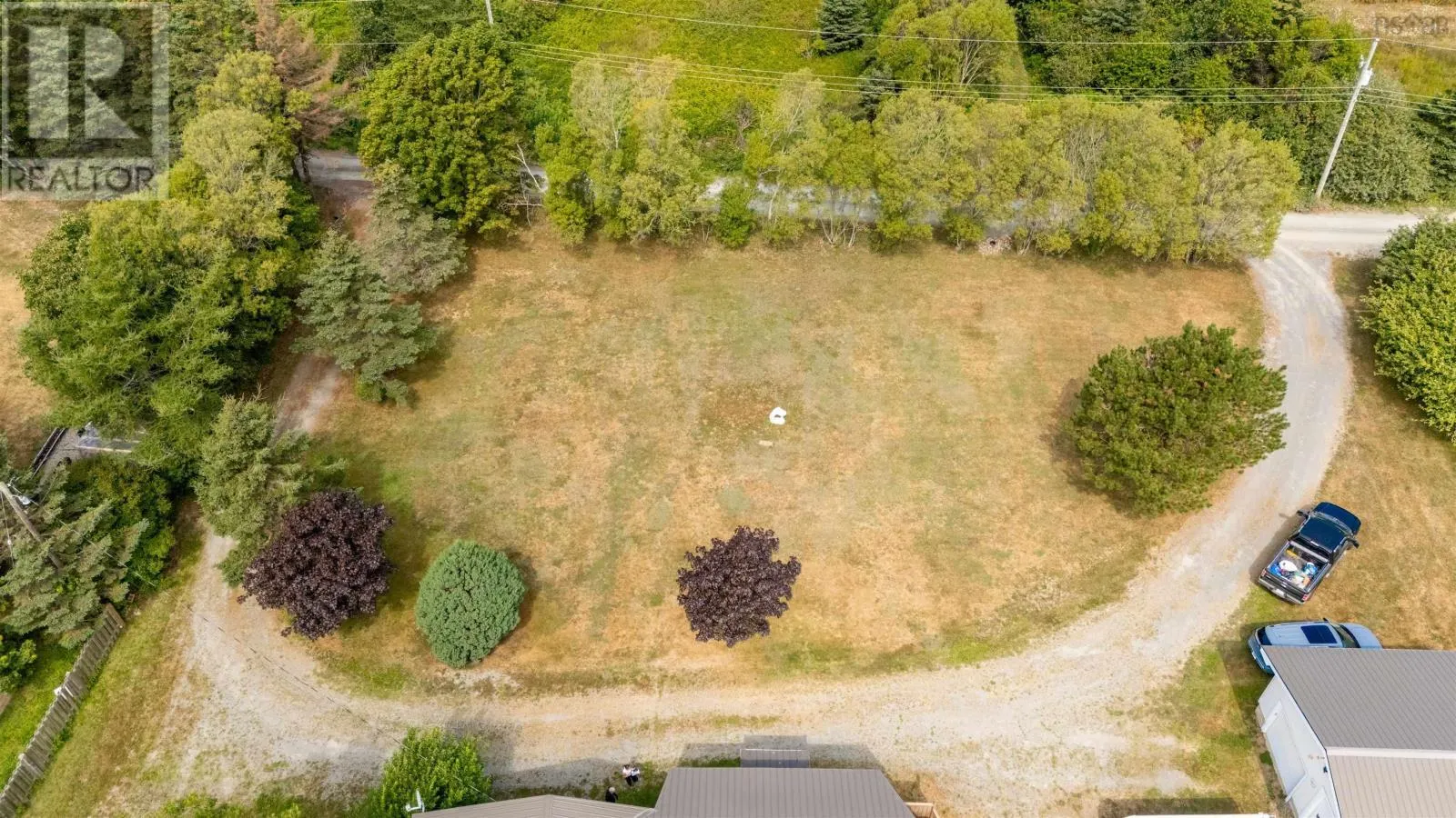 14 Pine Lane