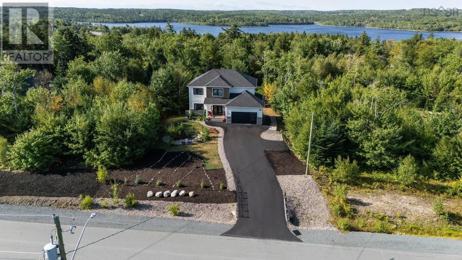 456 Magenta Drive