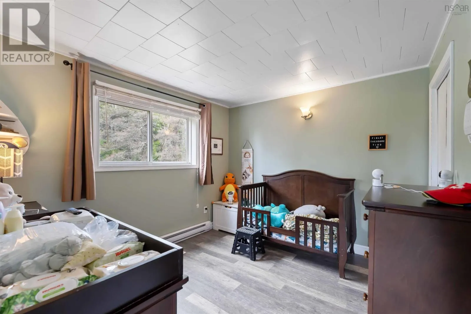 76 Marsh Road