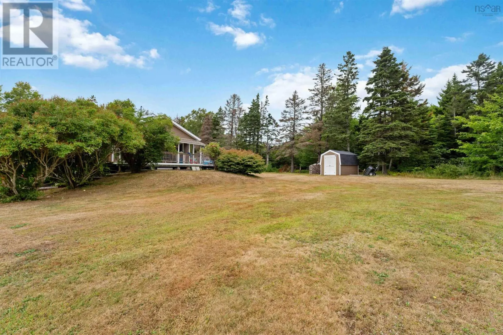 76 Marsh Road