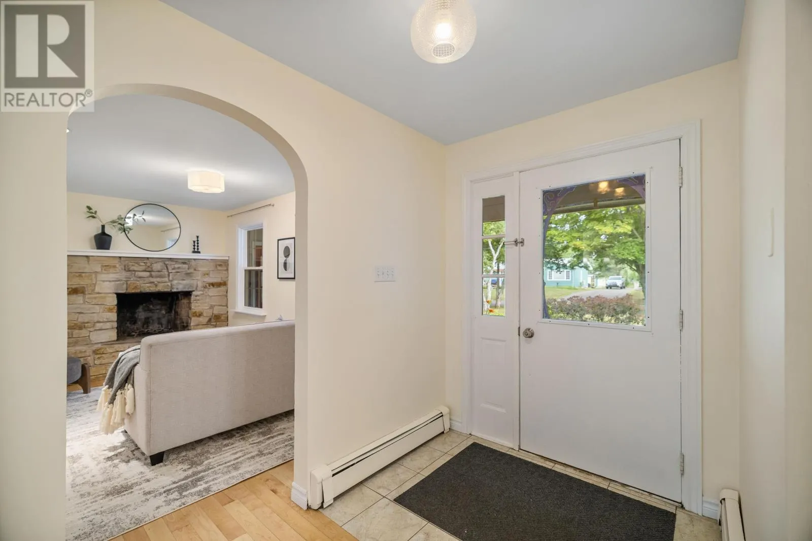 10 Emerald Drive