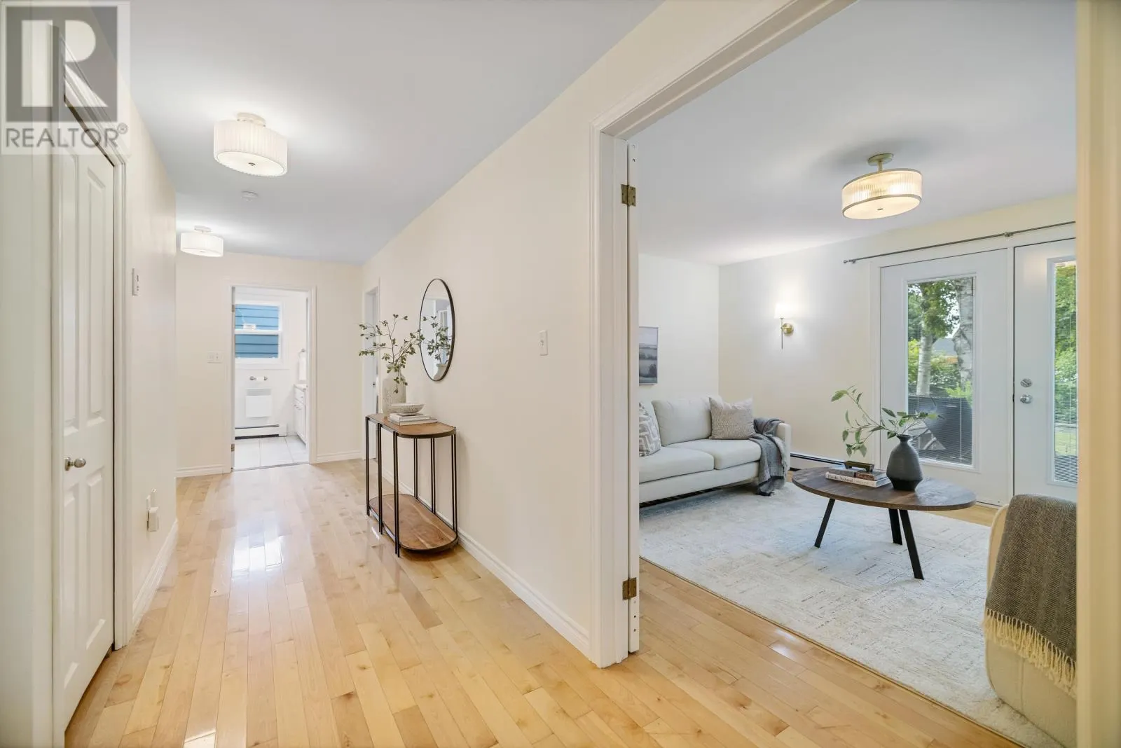 10 Emerald Drive
