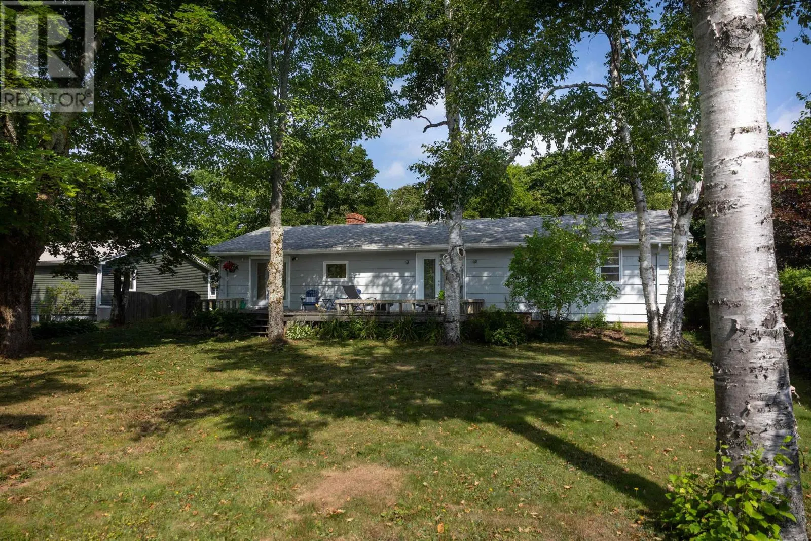 10 Emerald Drive