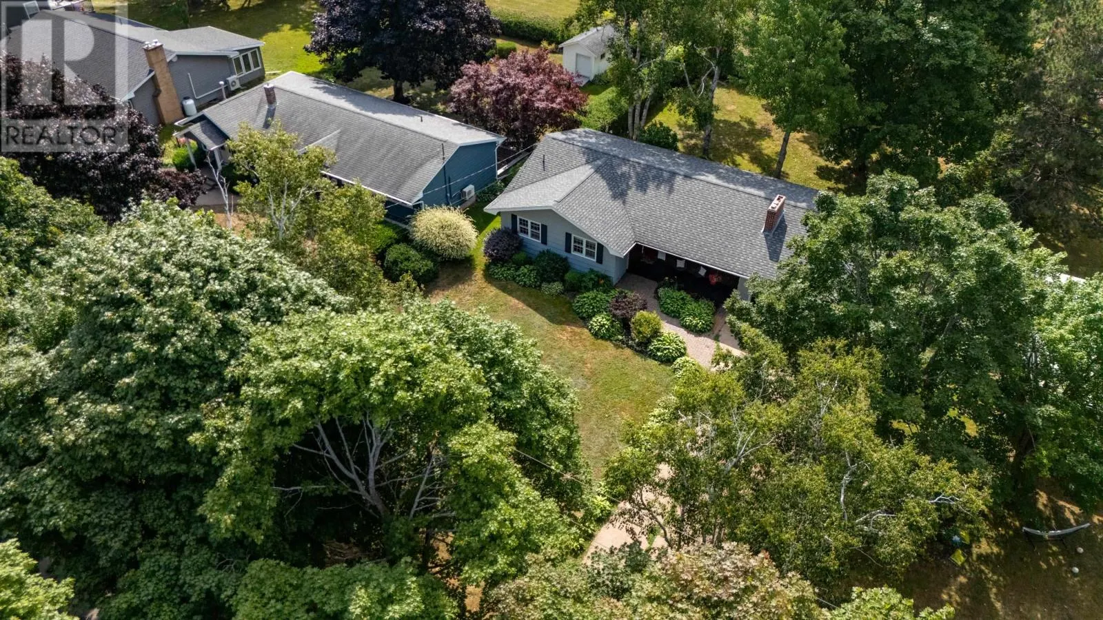 10 Emerald Drive