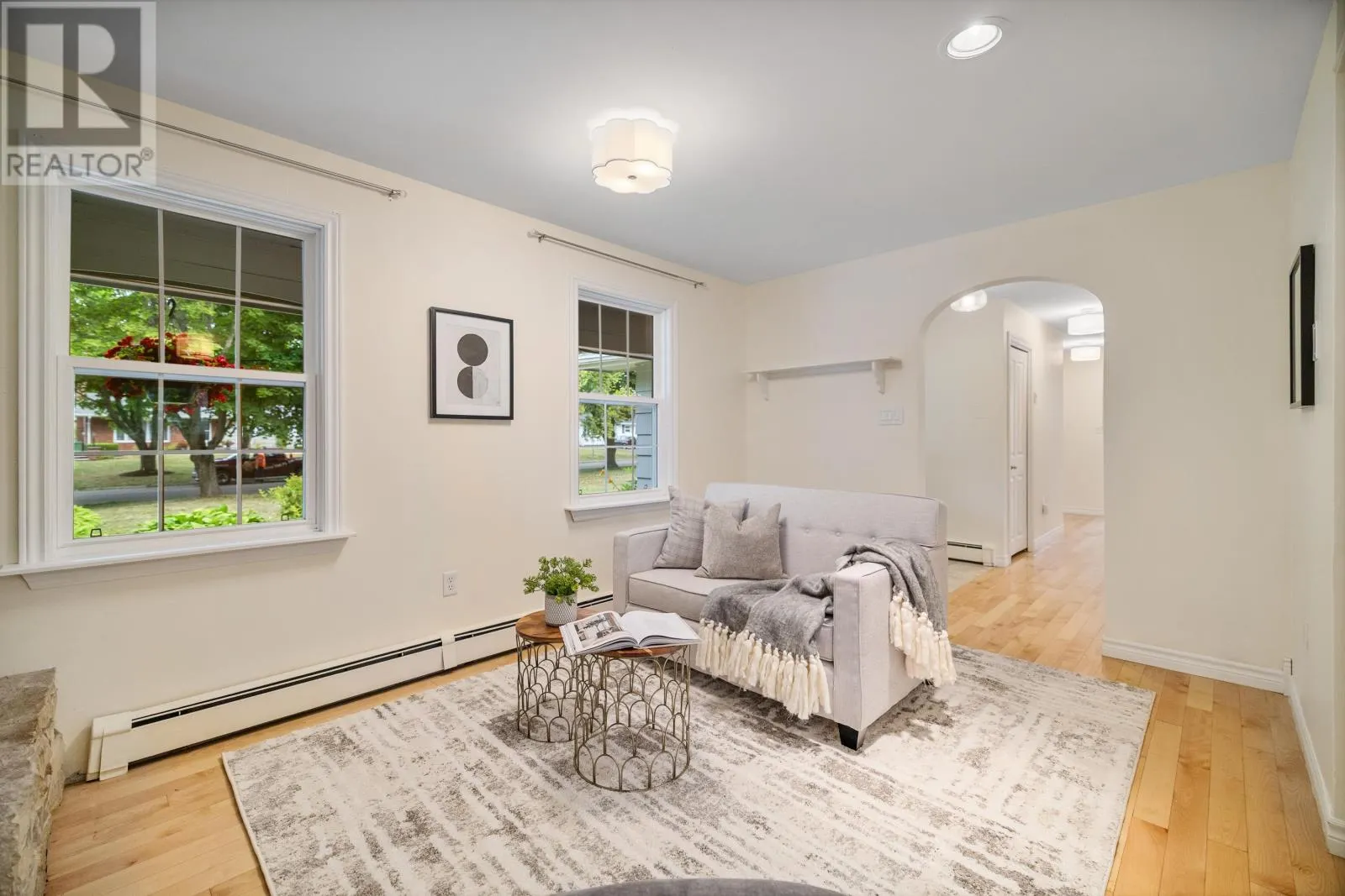 10 Emerald Drive
