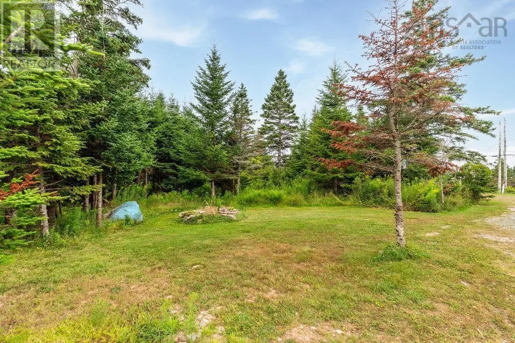 2137B East Petpeswick Road