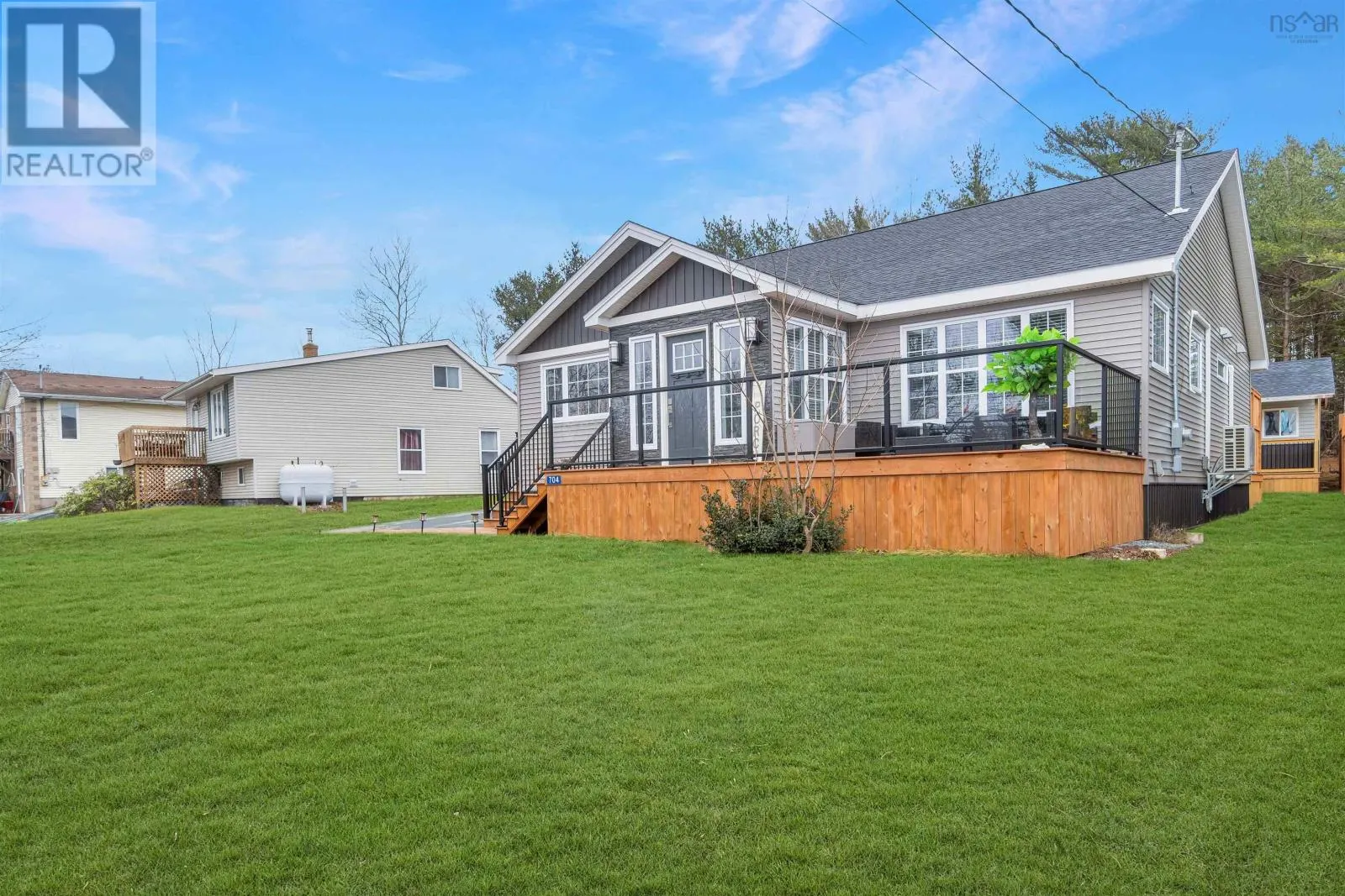 704 Waverley Road