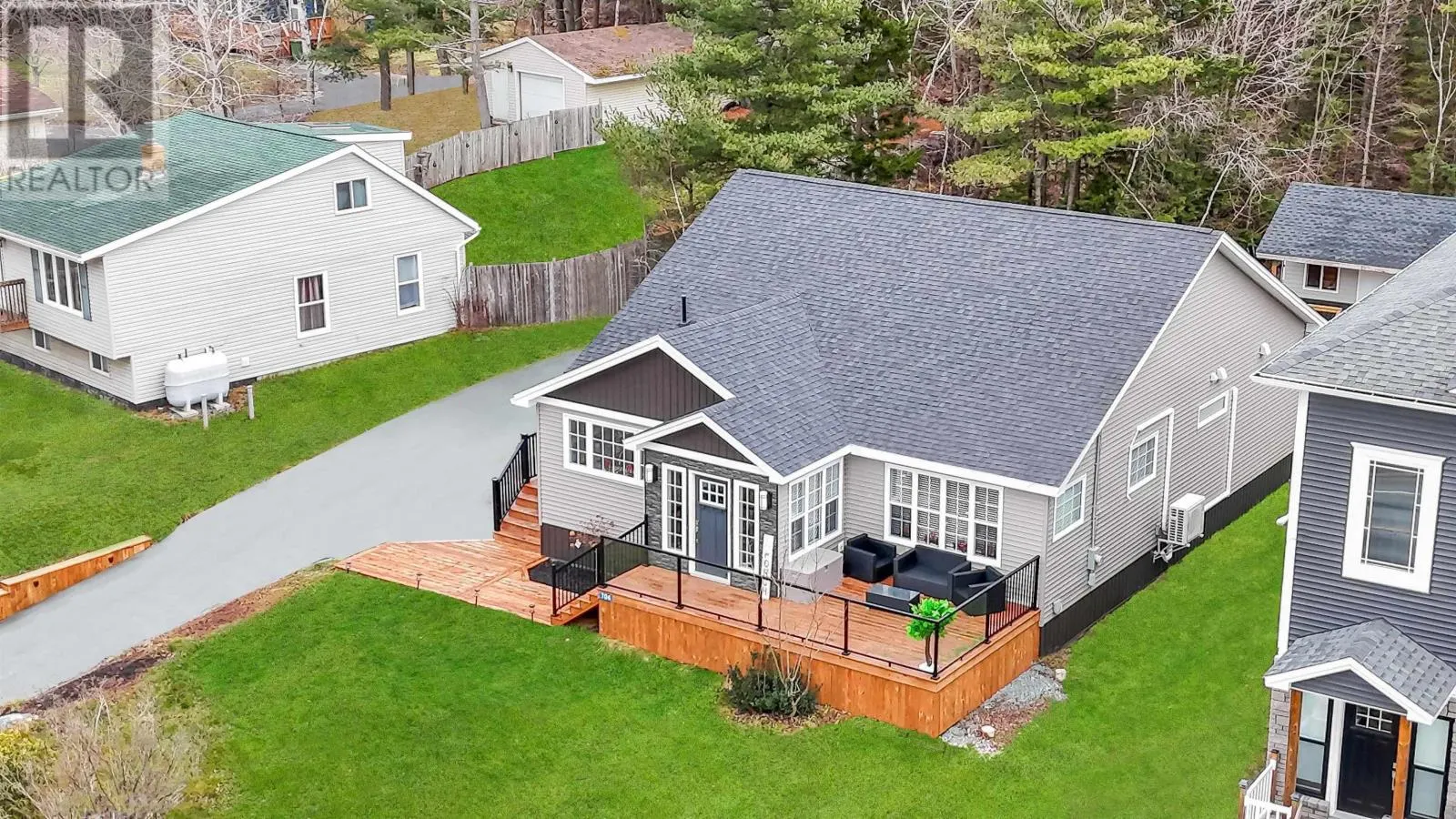704 Waverley Road