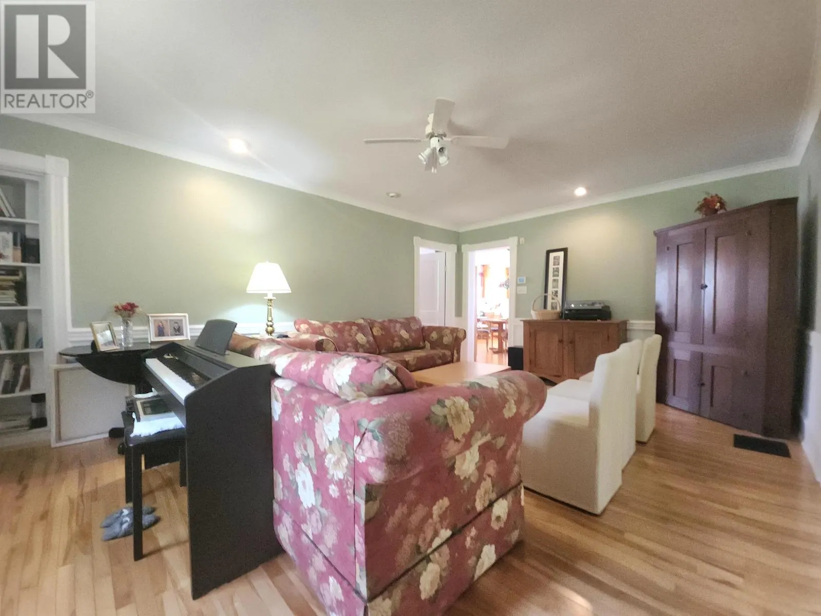 1135 Cambridge Road