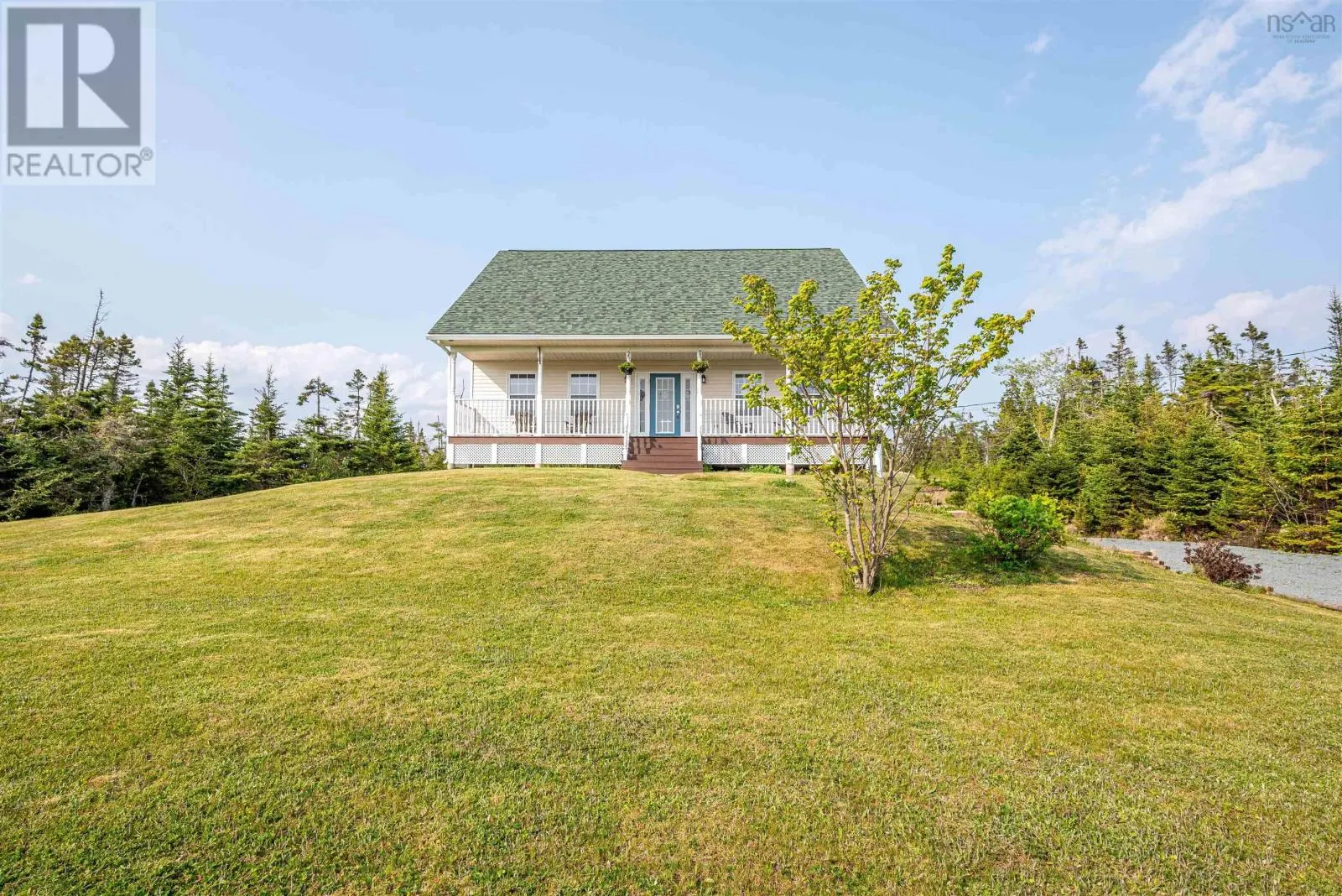 297 Leslie Road