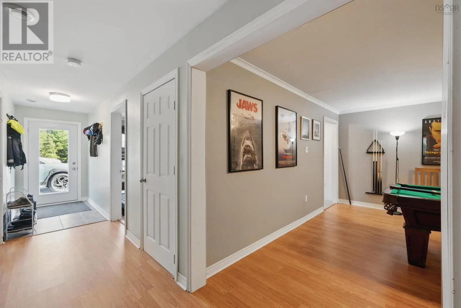 297 Leslie Road