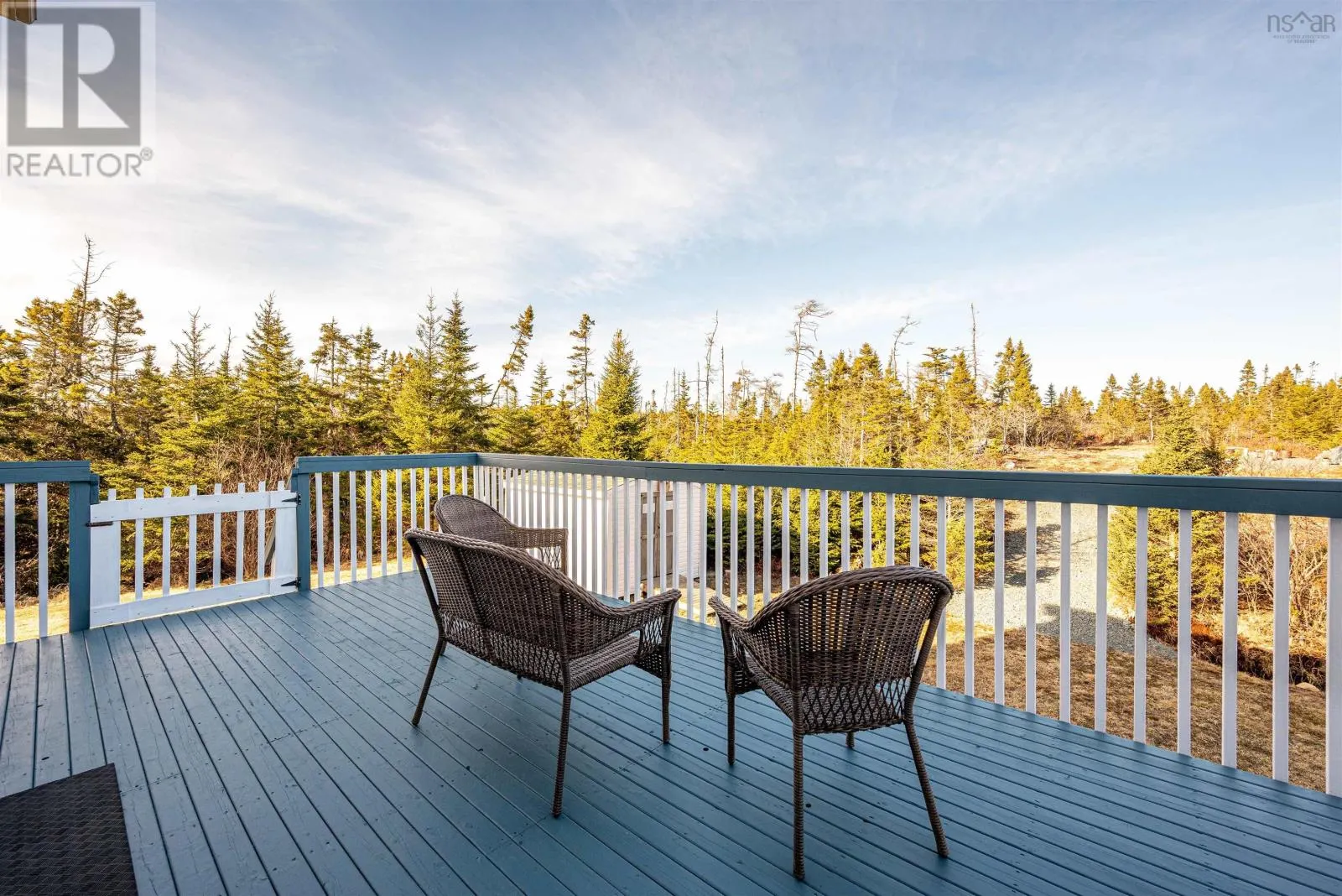 297 Leslie Road