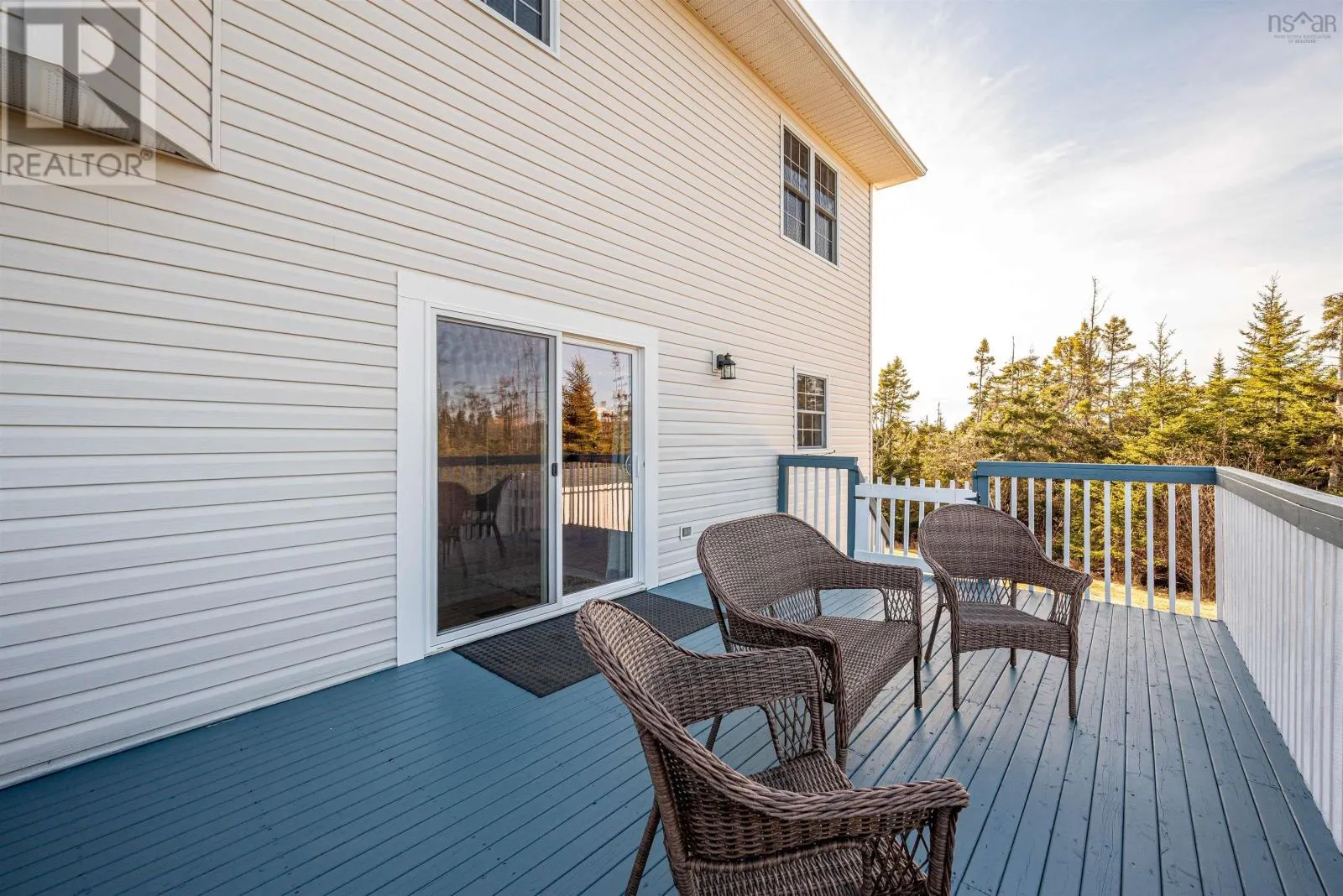 297 Leslie Road