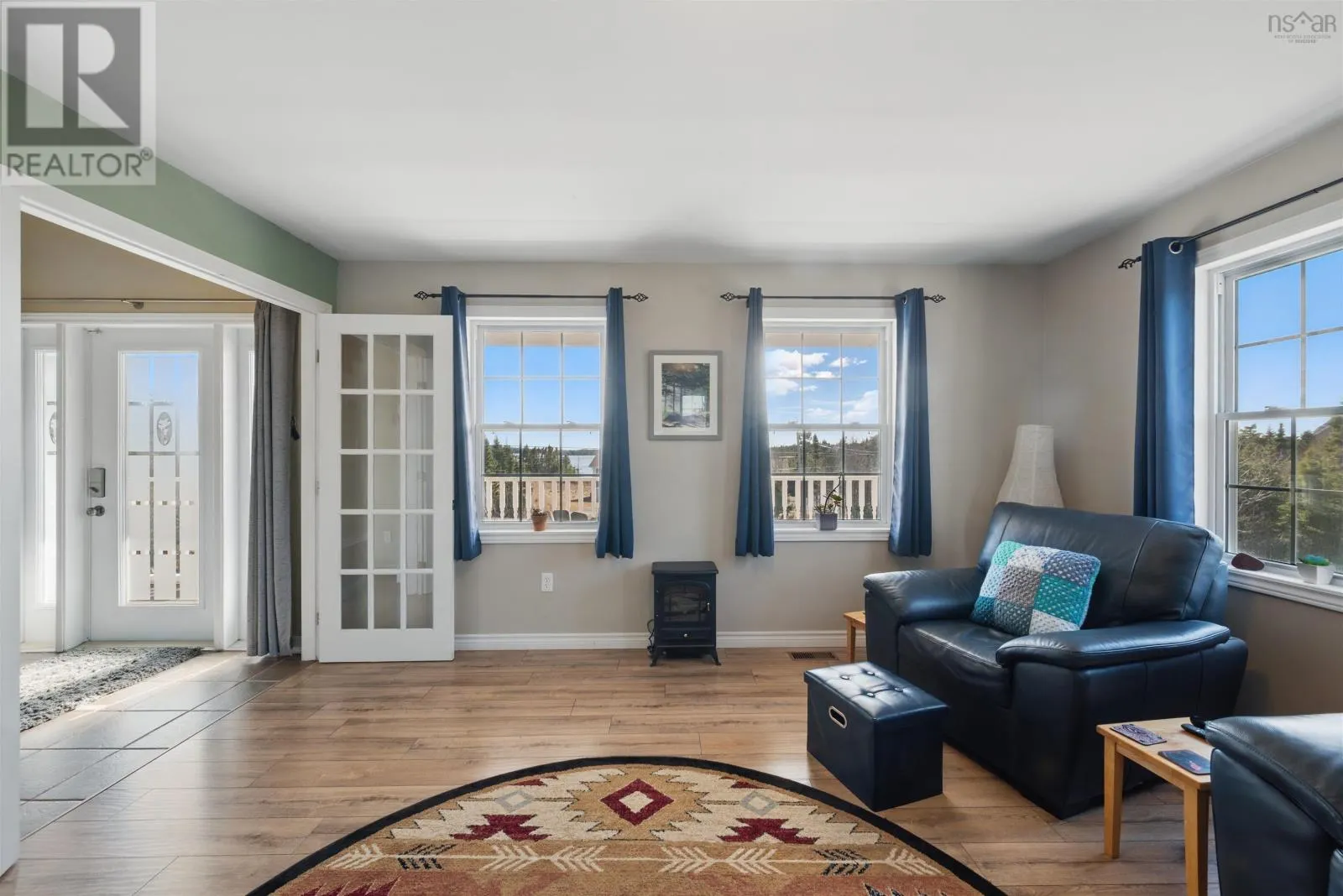 297 Leslie Road