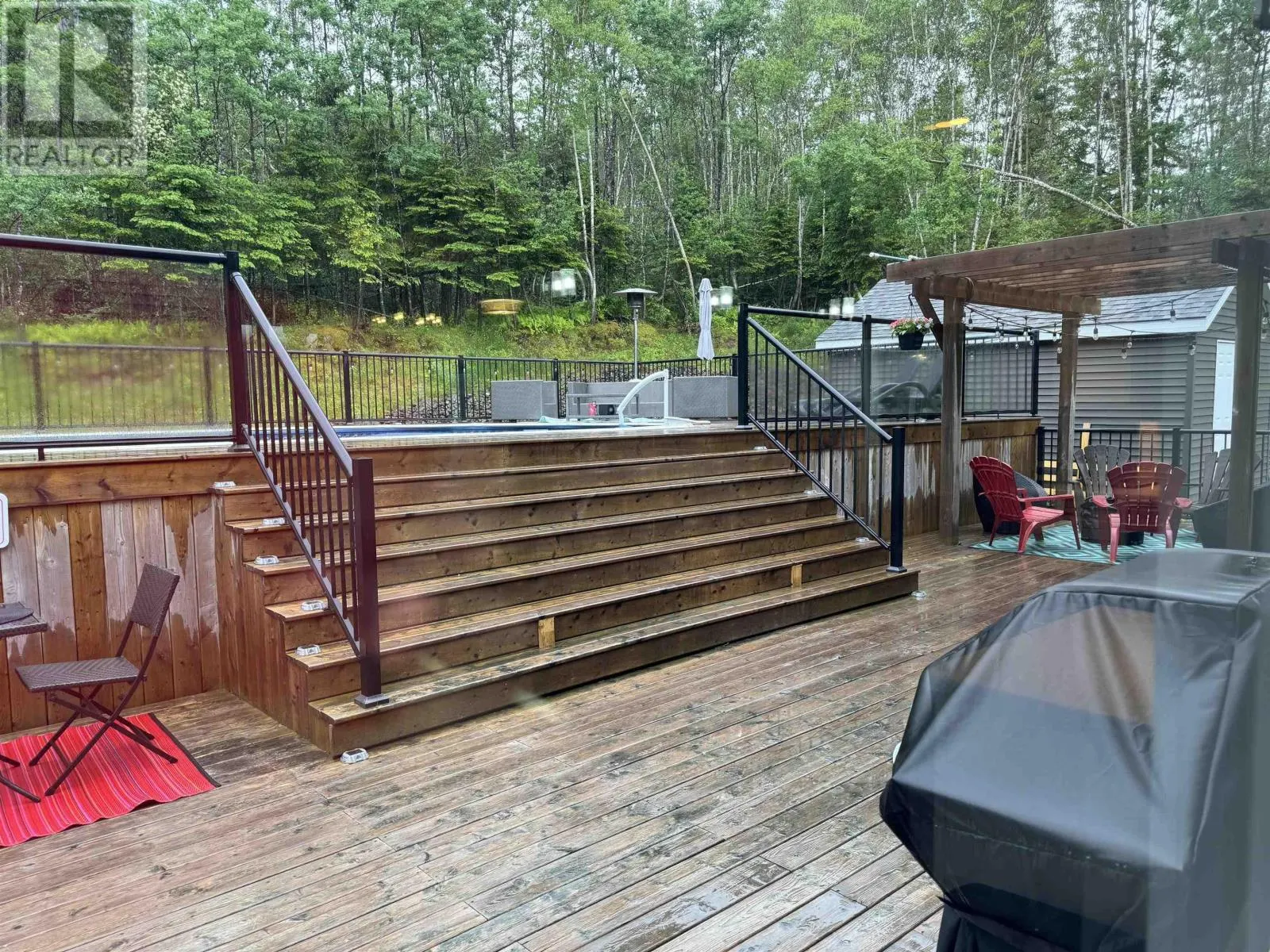 77 Fir Avenue